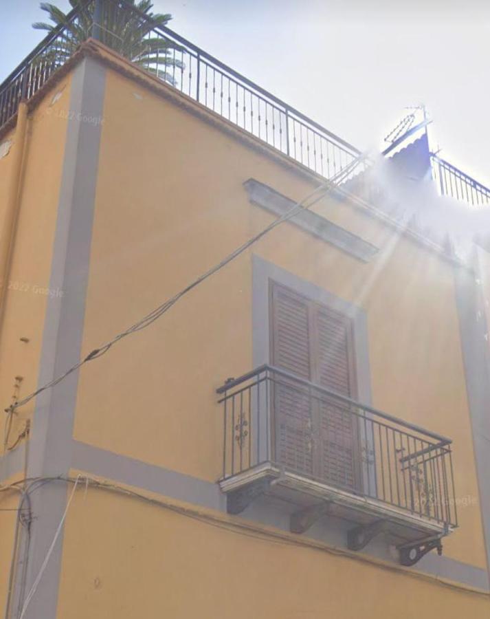 バーコリCasa Di Luciaアパートメント エクステリア 写真
